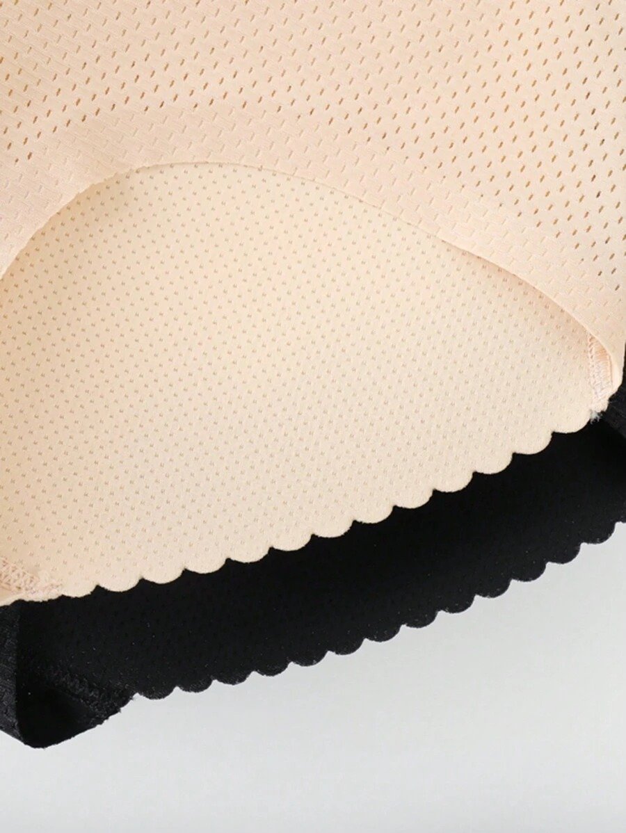 breathable, soft and comfortable women close fitting elastic butt lifter padded shapewear